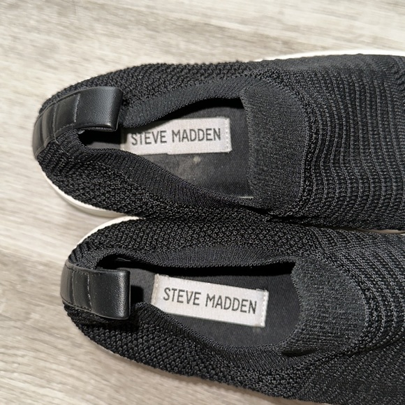 Steve Madden Beale sneaker - Picture 2 of 5